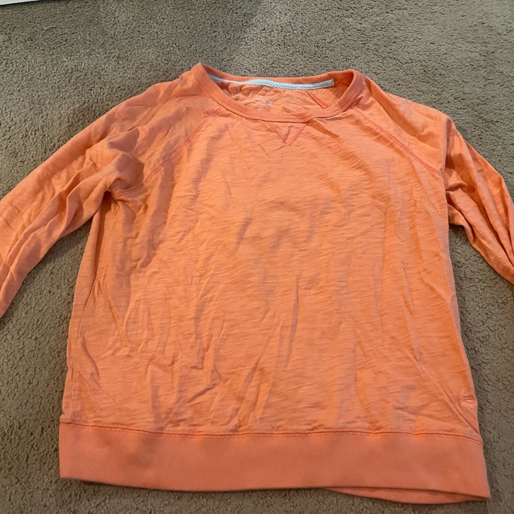 Southern Tide Crewneck!